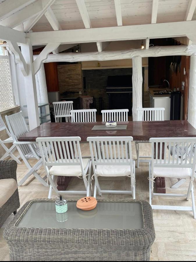 1 Habitacion Con Bano Privado Frente A La Piscina, Maximo Para 4 Personas, No Es La Casa Completa,1Cama Y 1 Sofa-Cama San Vicente Raspeig Eksteriør billede