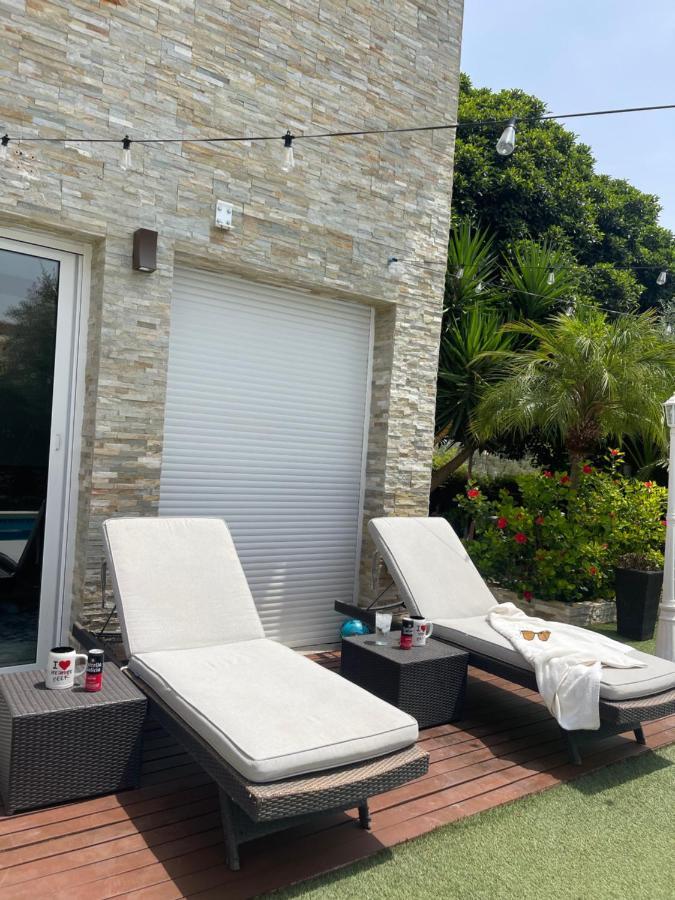 1 Habitacion Con Bano Privado Frente A La Piscina, Maximo Para 4 Personas, No Es La Casa Completa,1Cama Y 1 Sofa-Cama San Vicente Raspeig Eksteriør billede