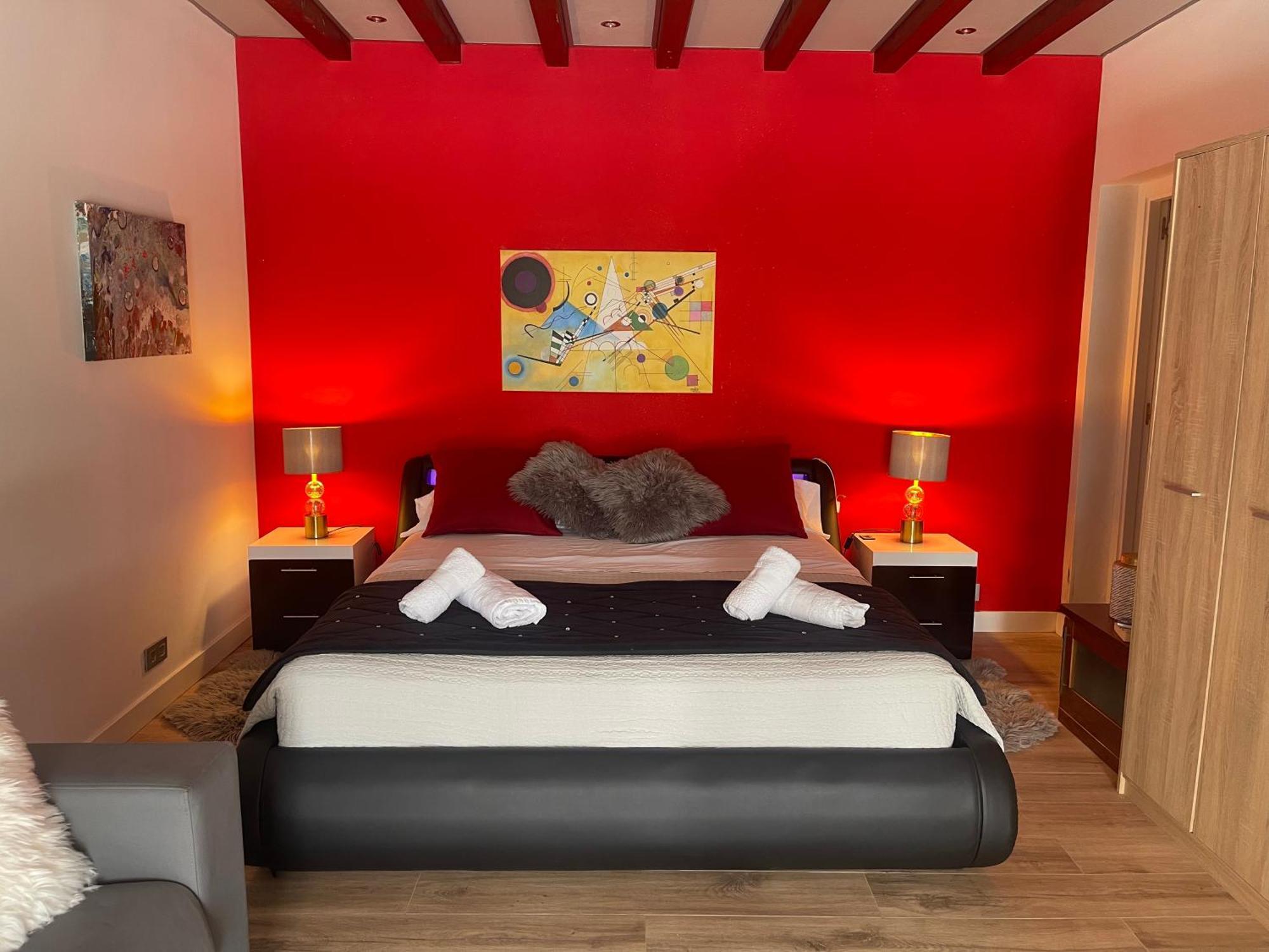 1 Habitacion Con Bano Privado Frente A La Piscina, Maximo Para 4 Personas, No Es La Casa Completa,1Cama Y 1 Sofa-Cama San Vicente Raspeig Eksteriør billede